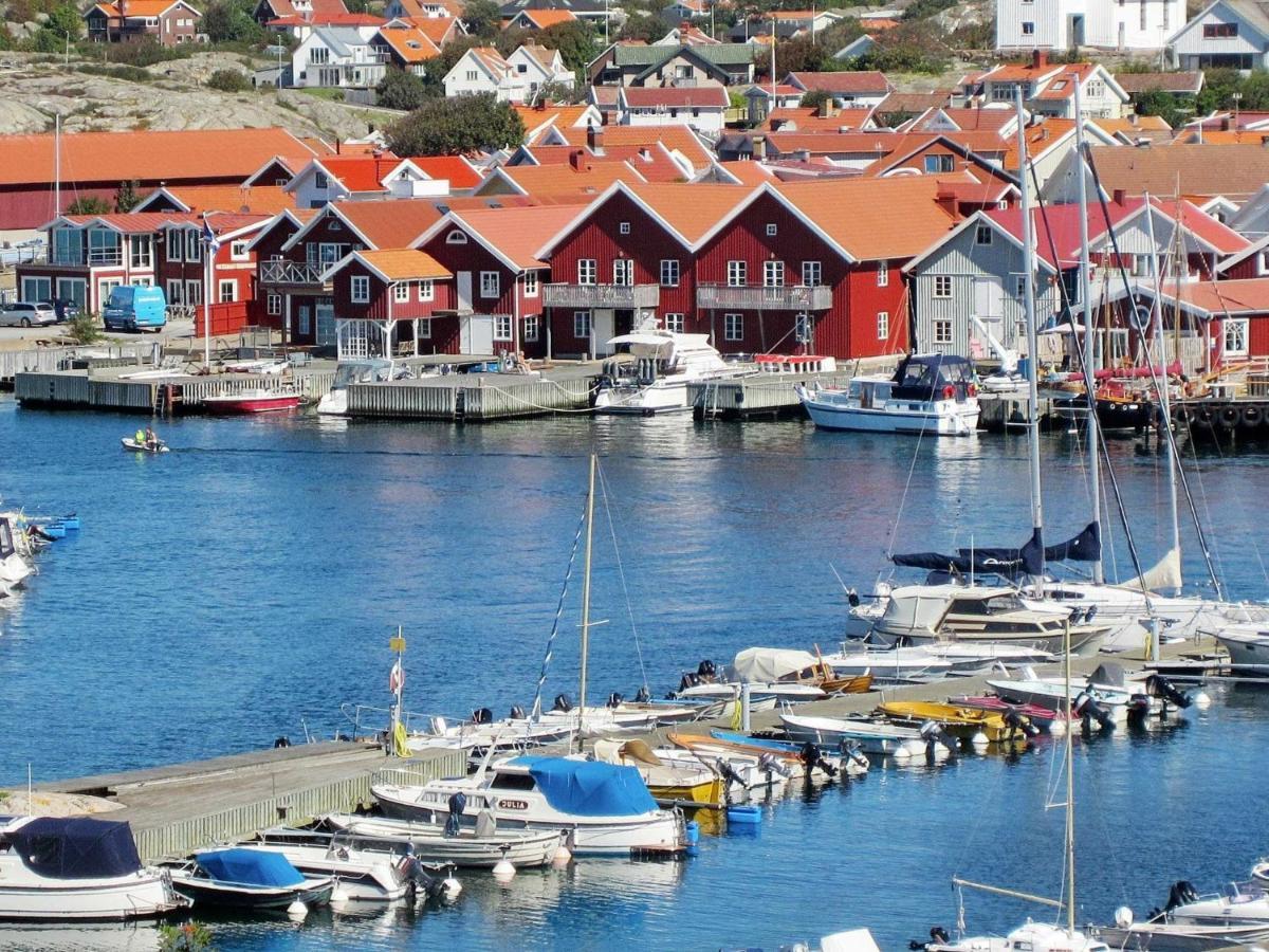 4 Person Holiday Home In Sk Rhamn Skarhamn Ruang foto